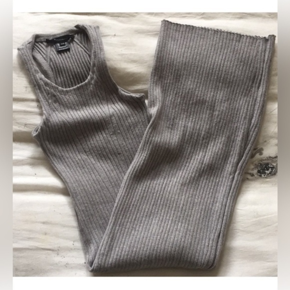 Sale — OLIVACEOUS Gray Ribbed Fitted Midi Dress XS